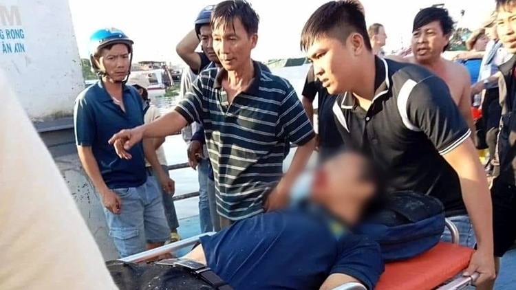 Three severely injured as boat carrying 42 foreigners collides with ferry